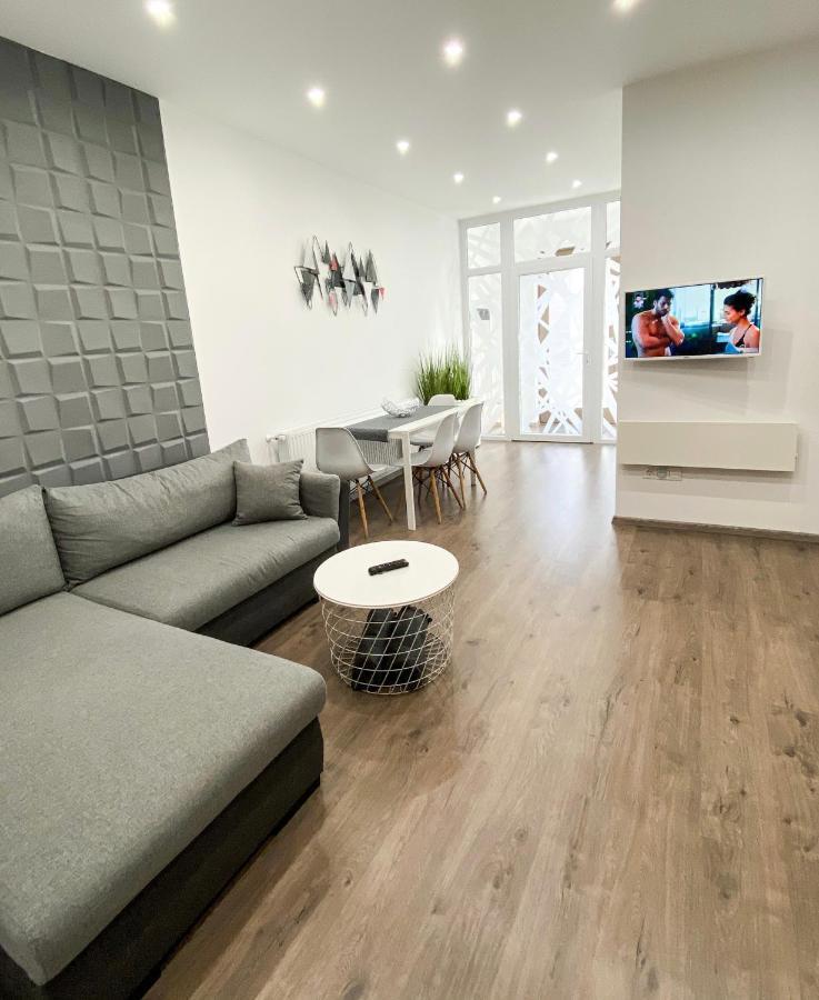 Foter Apartman Ii. 维拉尼 外观 照片