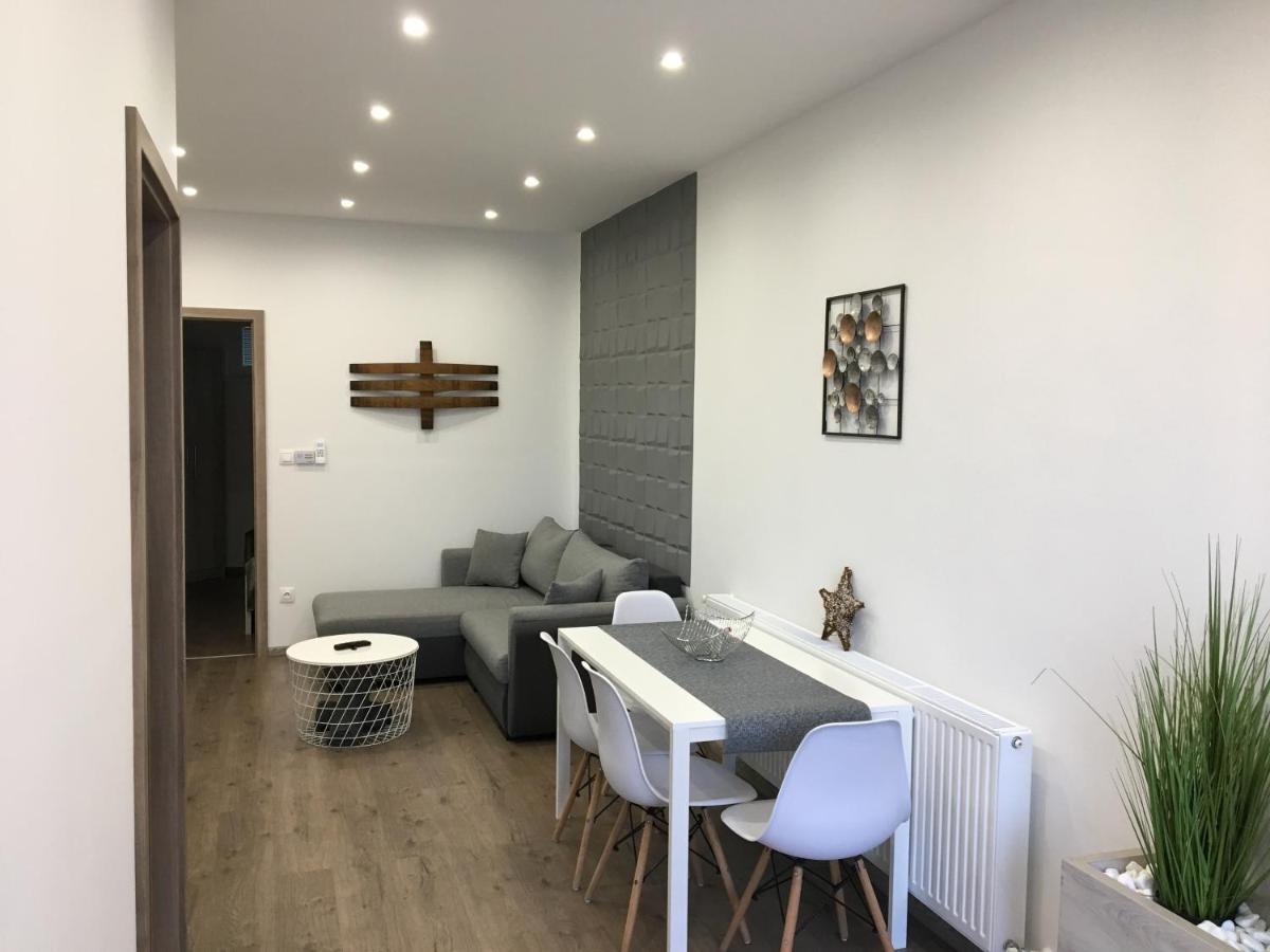 Foter Apartman Ii. 维拉尼 外观 照片